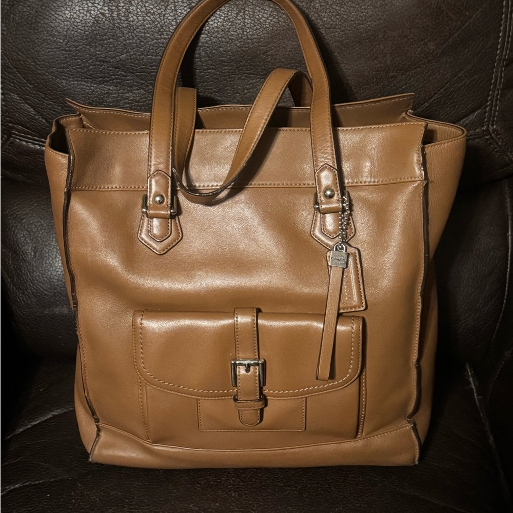 Coach Charlie Leather Tote F27823 Silver/Saddle, MSRP $450 - RARE